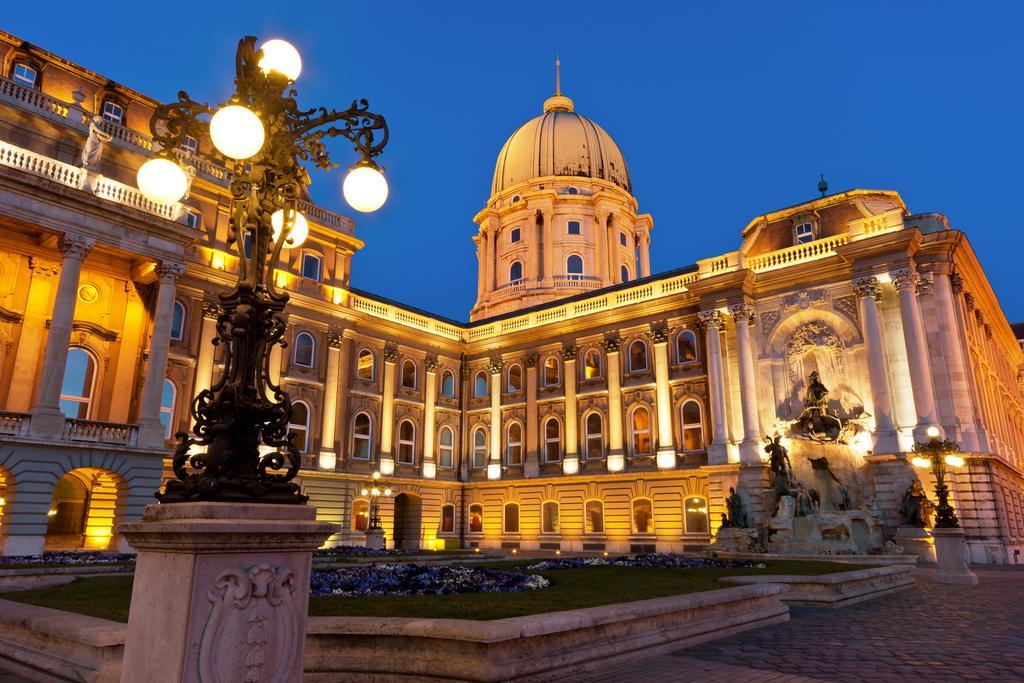 Budapest City Central, Budapest
